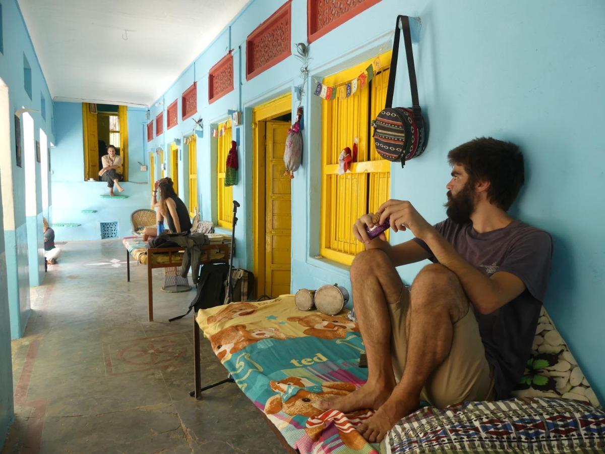 Auberge de jeunesse 12 Monks Backpackers Community à Pushkar Extérieur photo