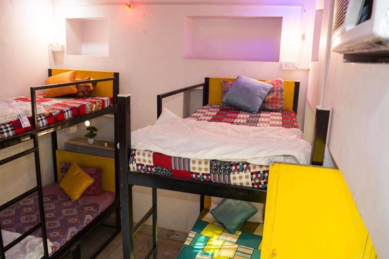 Auberge de jeunesse 12 Monks Backpackers Community à Pushkar Extérieur photo